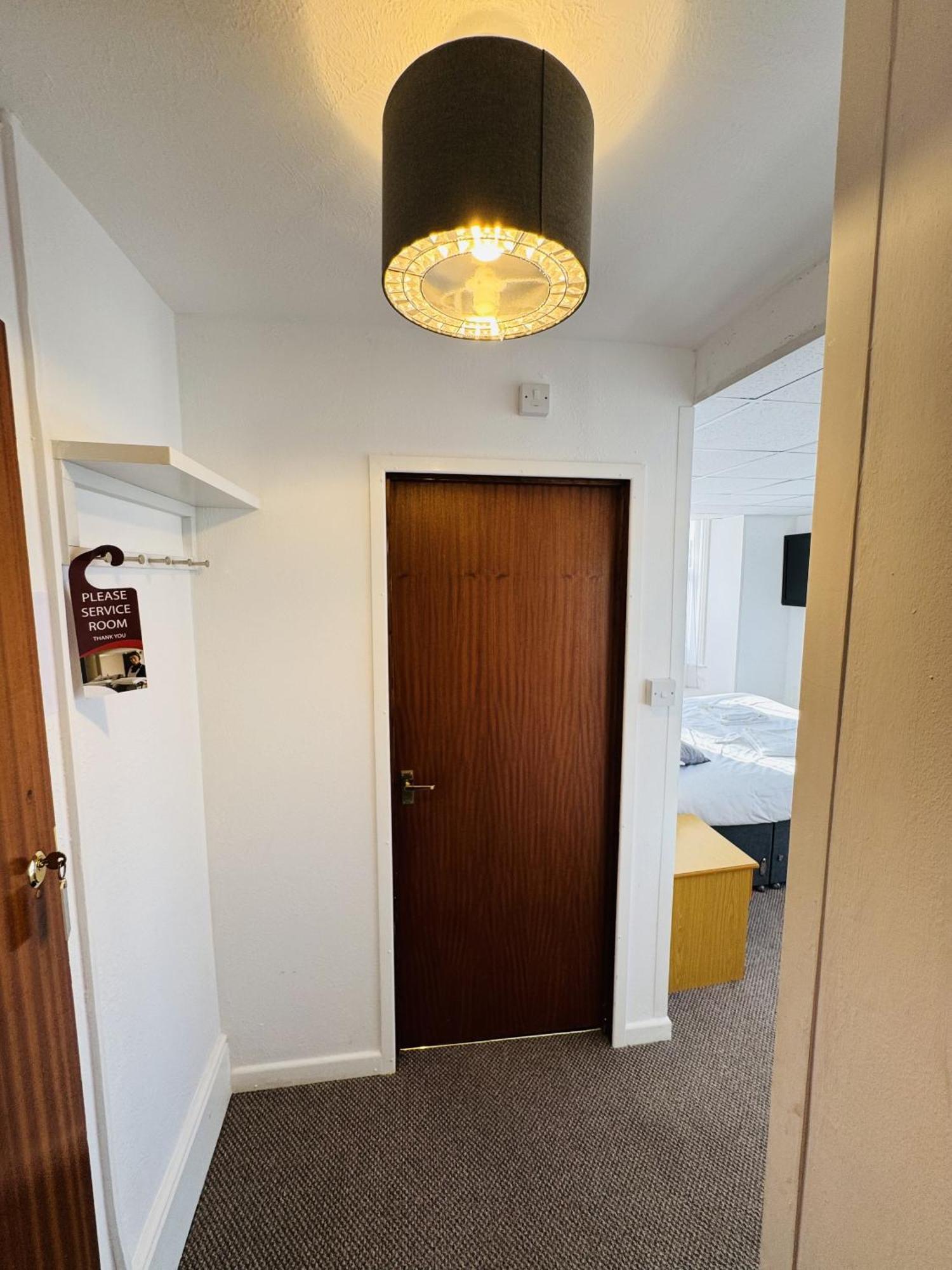 Carlton Court Hotel Eastbourne Cameră foto
