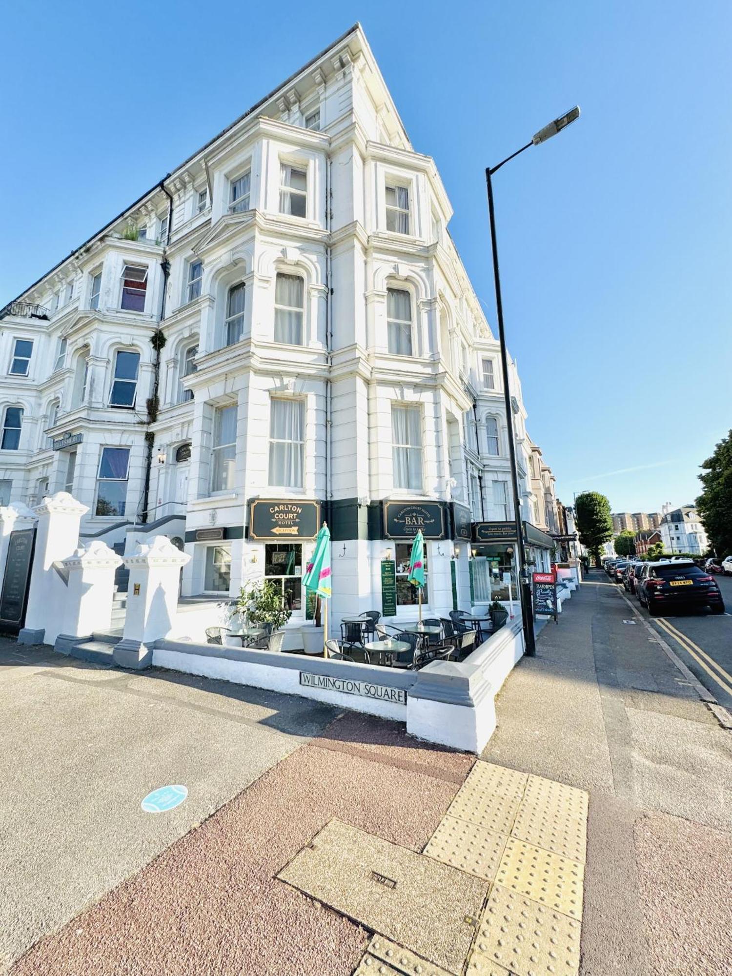 Carlton Court Hotel Eastbourne Exterior foto